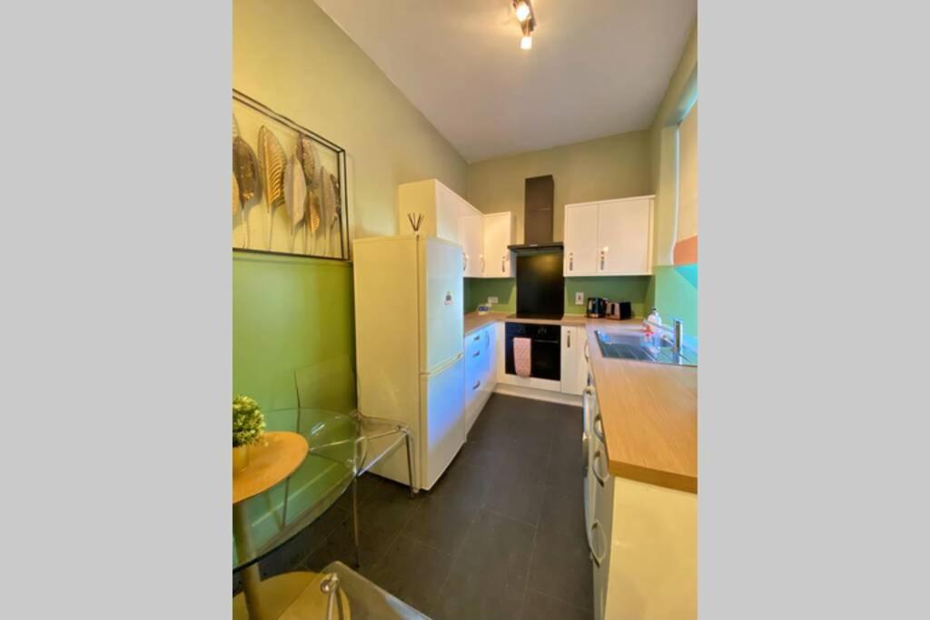 Old City Gem Flat แอเบอร์ดีน ภายนอก รูปภาพ